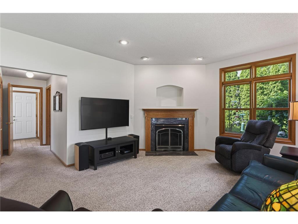 1225 EARLE Way Burnsville MN 55306 7087496 image35