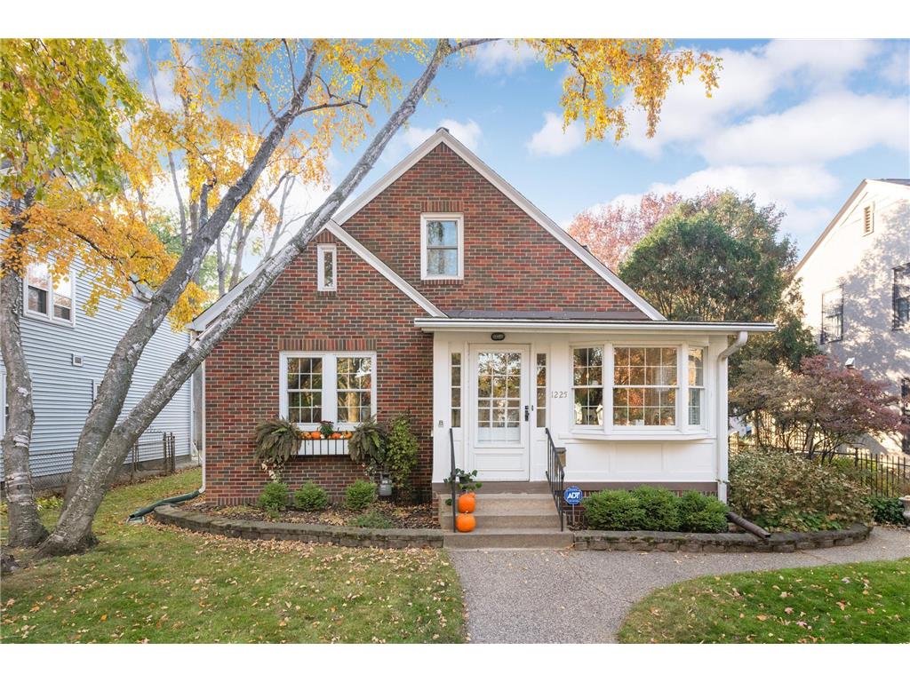 1225 Edgcumbe Road Saint Paul MN 55105 6328260 image1