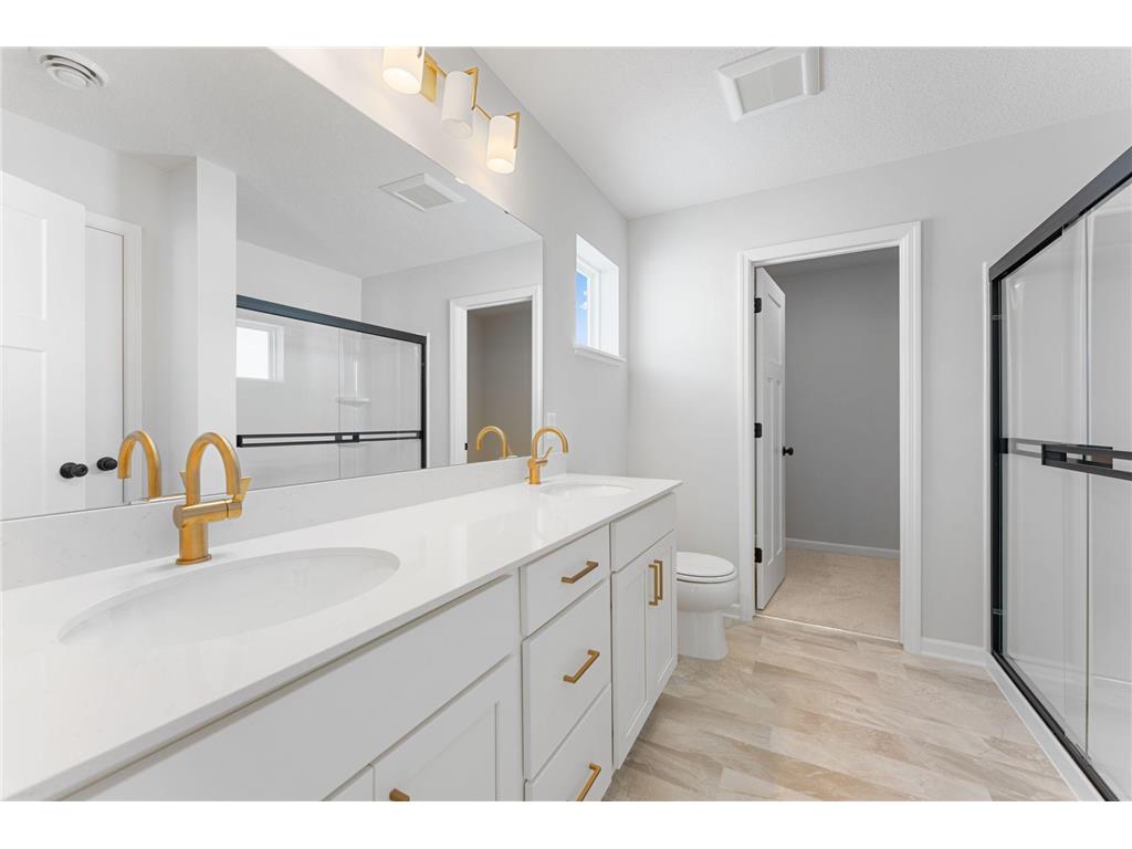 1225 Edge Circle Jordan MN 55352 7037767 image12