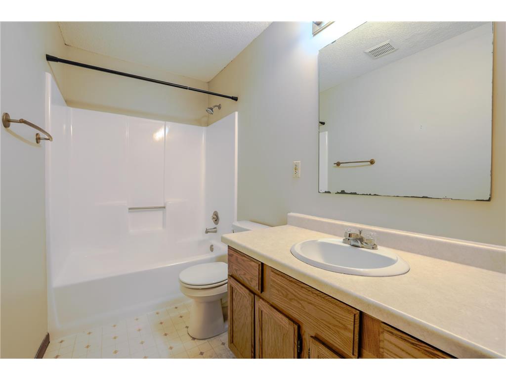 1225 Ferndale Street N #B1 Maplewood MN 55119 7080893 image18