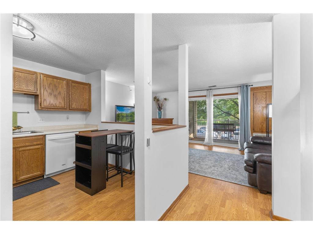 1225 Ferndale Street N #B9 Maplewood MN 55119 7054044 image12