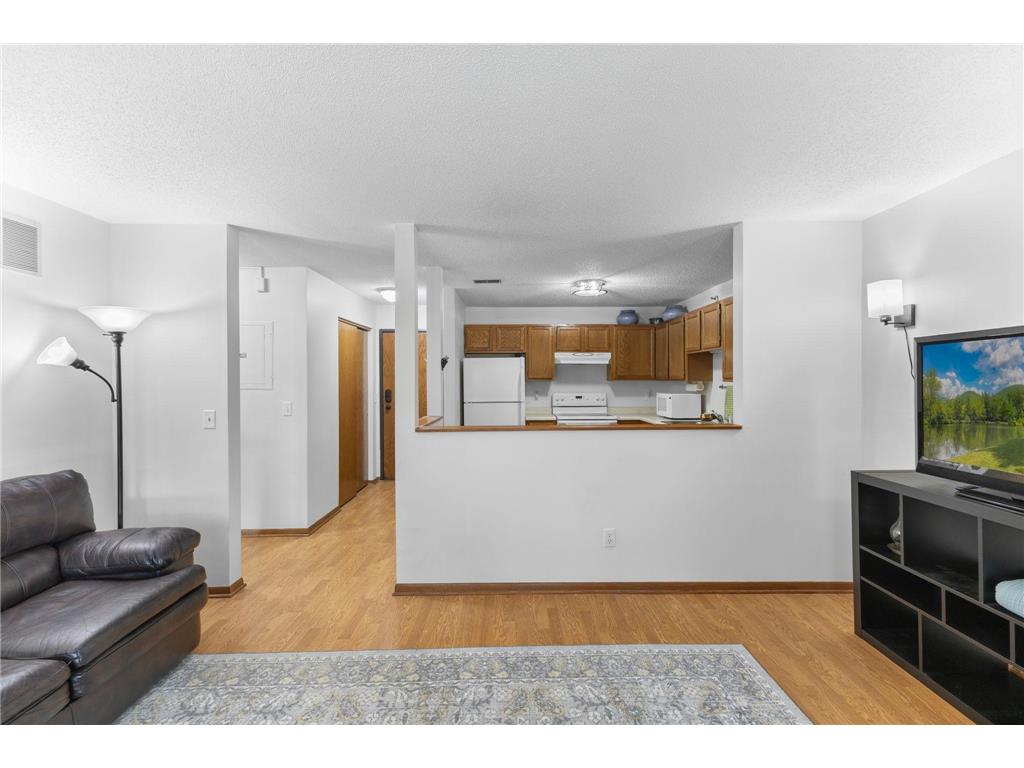 1225 Ferndale Street N #B9 Maplewood MN 55119 7054044 image14