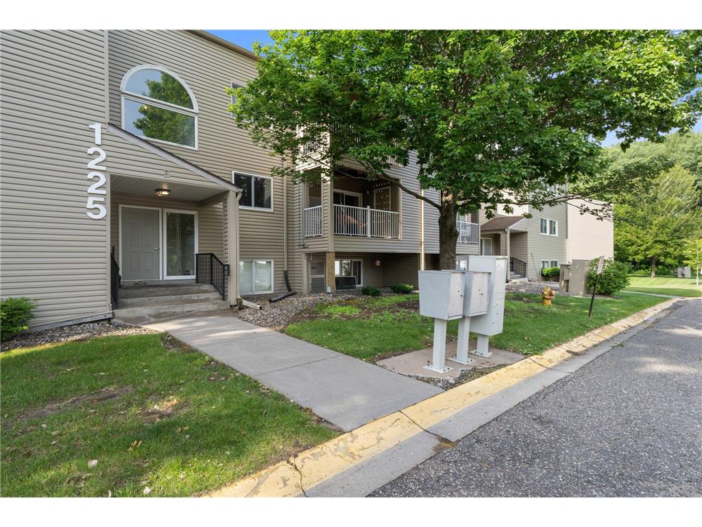 1225 Ferndale Street N #B9 Maplewood MN 55119 7054044 image32