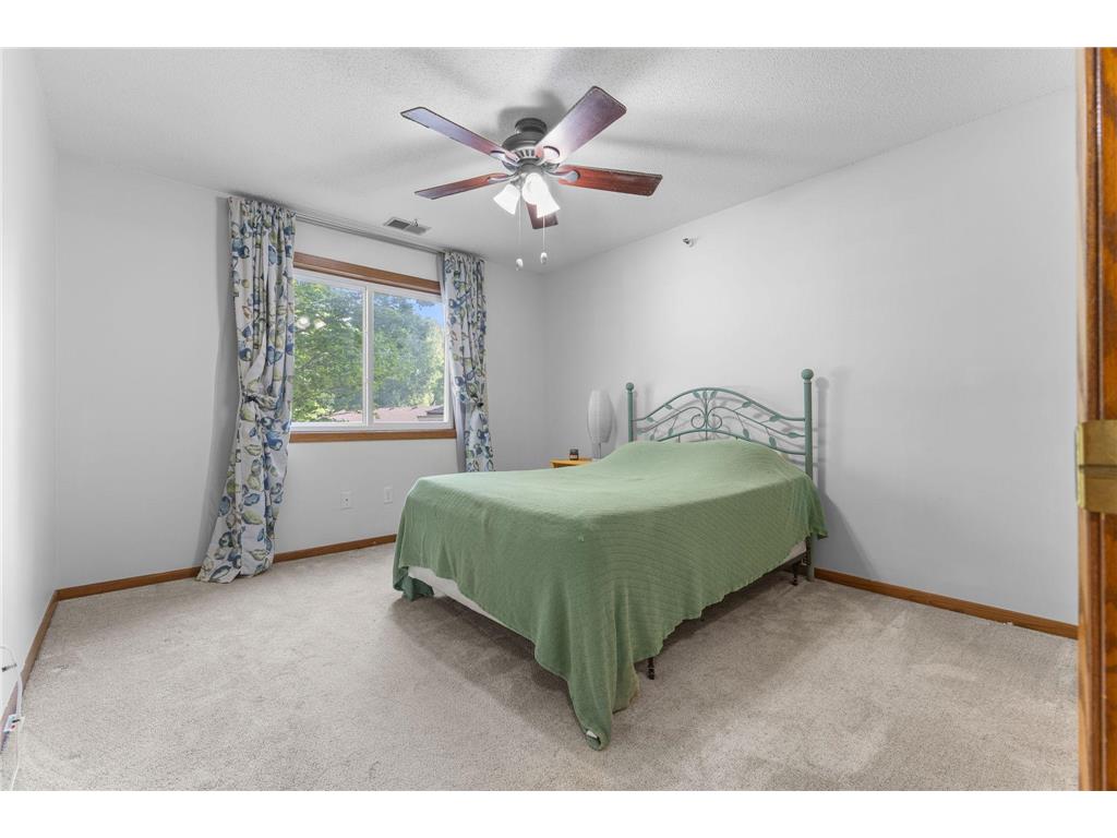 1225 Ferndale Street N #B9 Maplewood MN 55119 7054044 image4