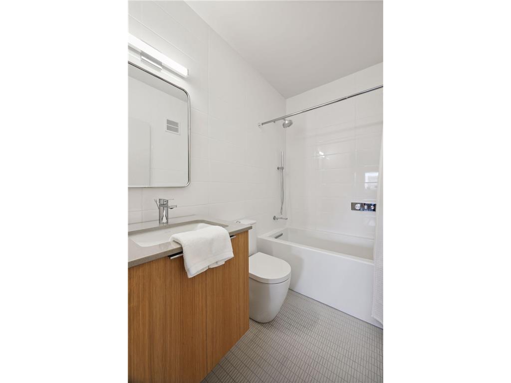 1225 Lasalle Ave #2301 Minneapolis MN 55403 6700397 image37