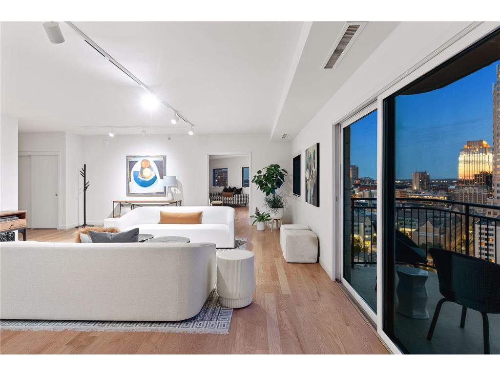 1225 Lasalle Ave #2301 Minneapolis MN 55403 6700397 image4