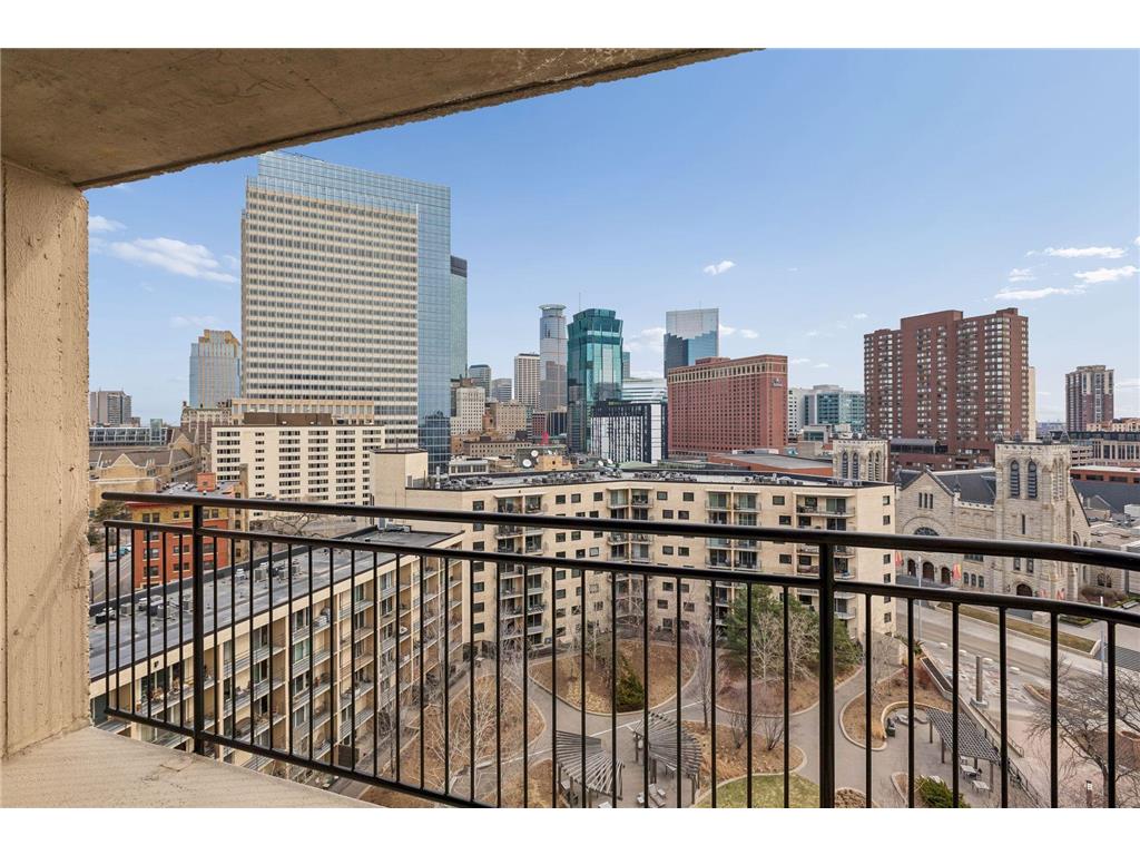 1225 Lasalle Avenue #1403 Minneapolis MN 55403 7043316 image5