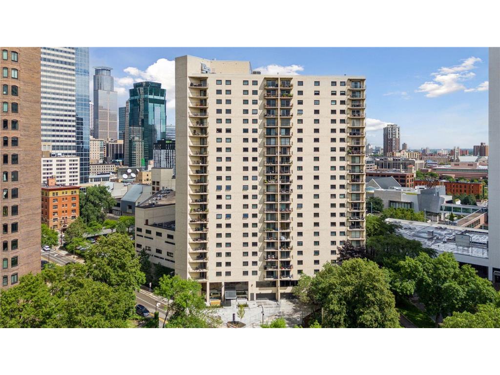 1225 Lasalle Avenue #1403 Minneapolis MN 55403 7043316 image9
