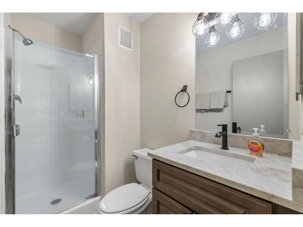1225 Lasalle Avenue #1502 Minneapolis MN 55403 7100139 image26