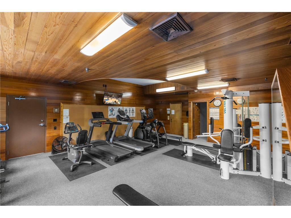 1225 Lasalle Avenue #1502 Minneapolis MN 55403 7100139 image47