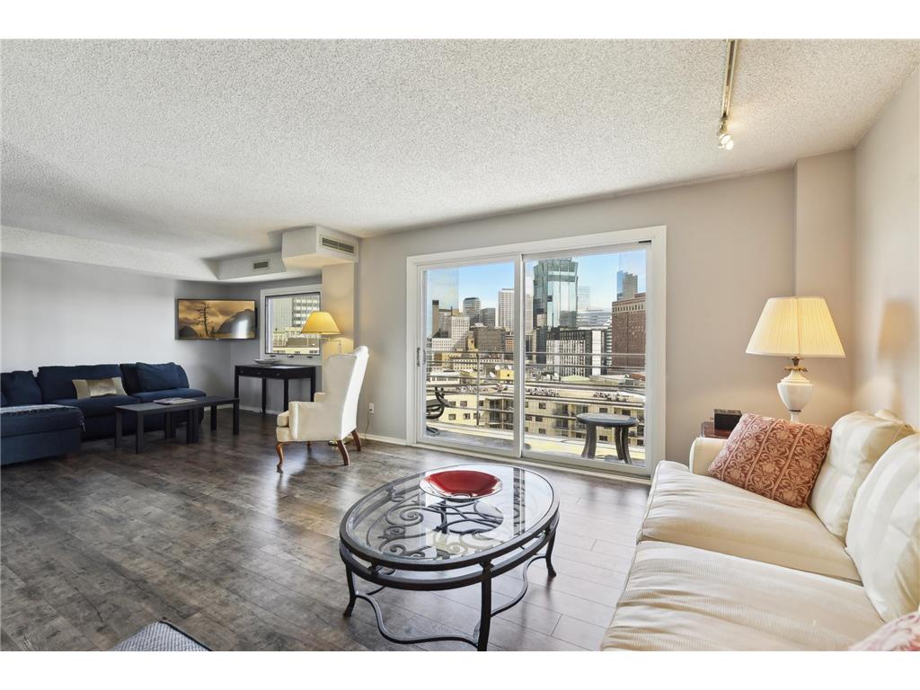 1225 Lasalle Avenue #1507 Minneapolis MN 55403 6400966 image1