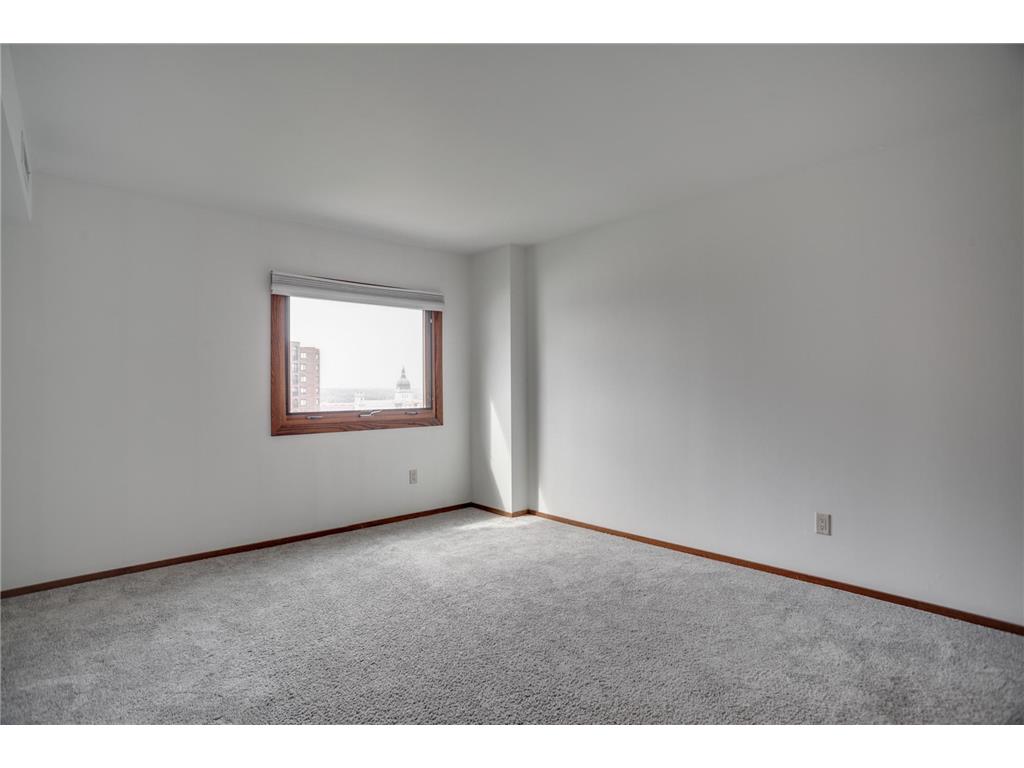 1225 Lasalle Avenue #1704 Minneapolis MN 55403 7012084 image29