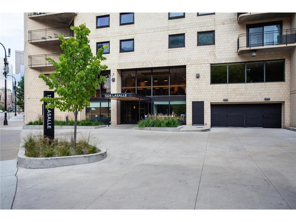 1225 Lasalle Avenue #1704 Minneapolis MN 55403 7012084 image44