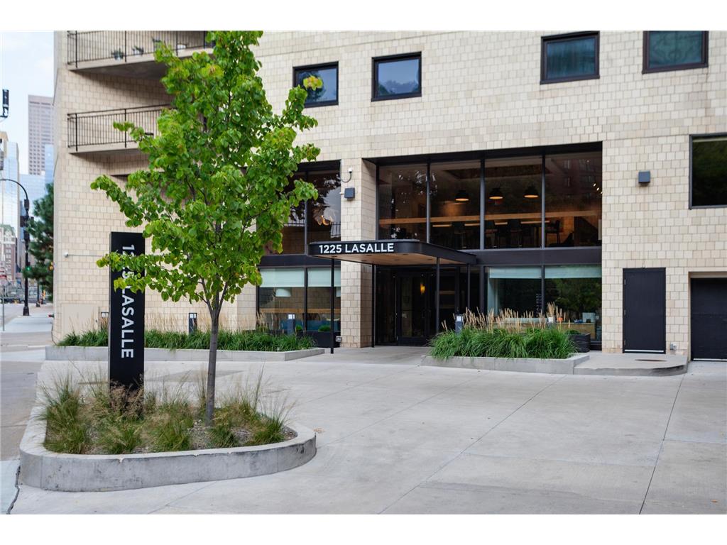 1225 Lasalle Avenue #1704 Minneapolis MN 55403 7012084 image45