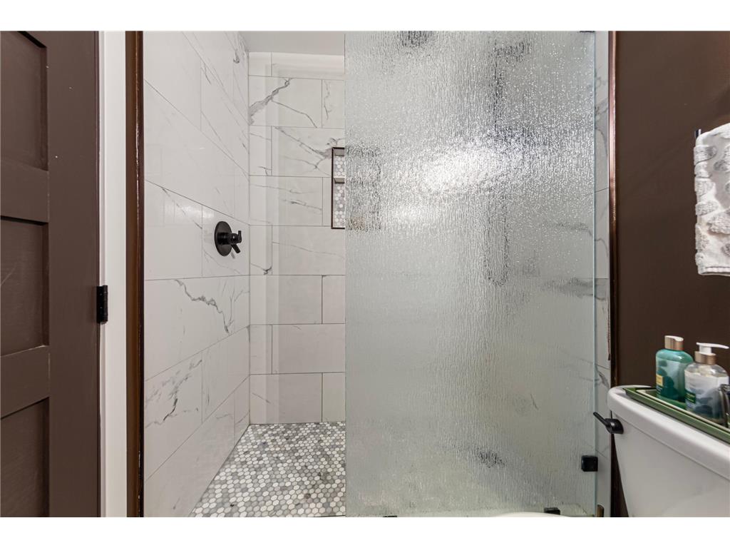 1225 Lasalle Avenue #2101 Minneapolis MN 55403 7064421 image22