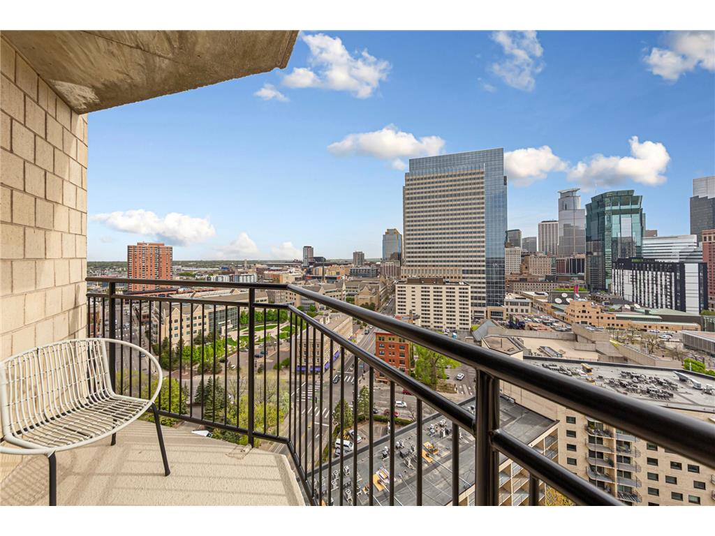 1225 Lasalle Avenue #2101 Minneapolis MN 55403 7064421 image26
