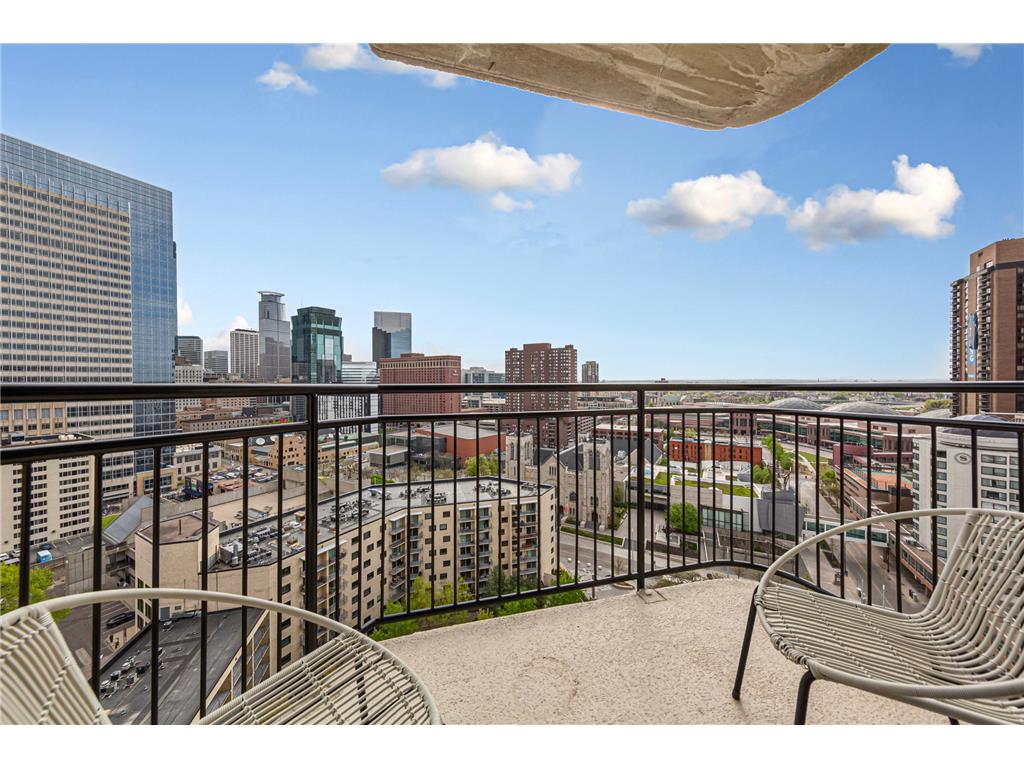 1225 Lasalle Avenue #2101 Minneapolis MN 55403 7064421 image27