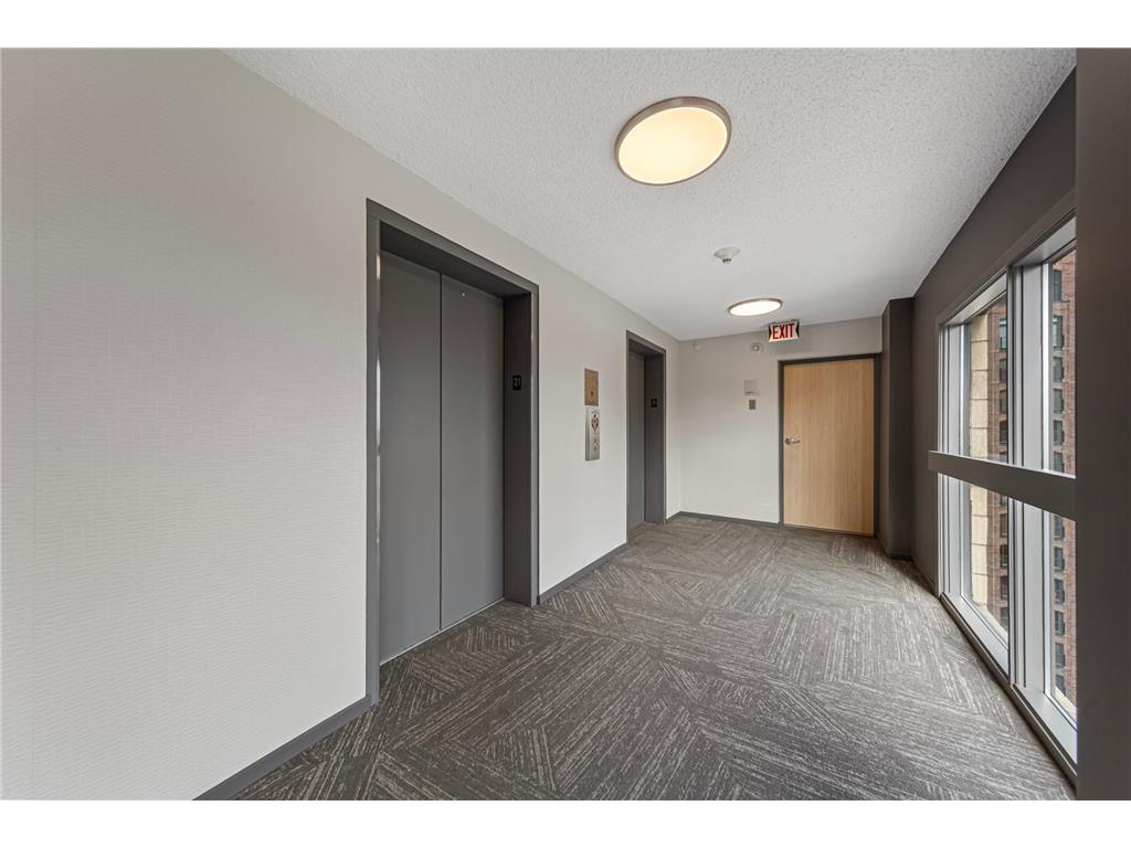 1225 Lasalle Avenue #2101 Minneapolis MN 55403 7064421 image31