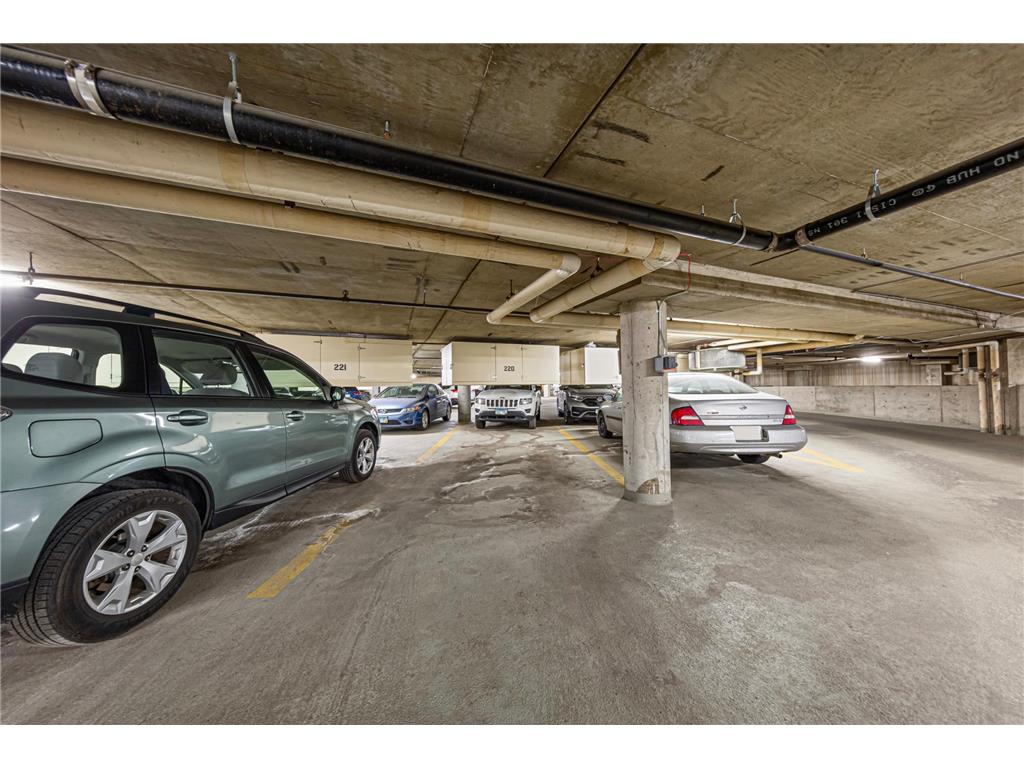 1225 Lasalle Avenue #2101 Minneapolis MN 55403 7064421 image56