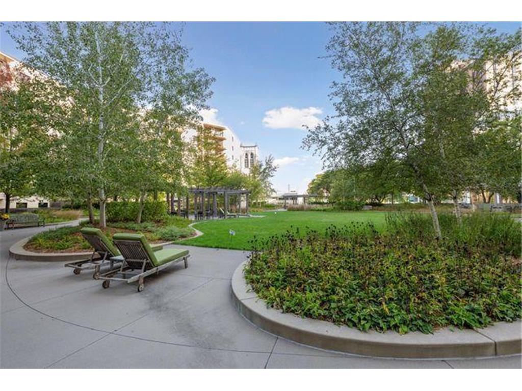 1225 Lasalle Avenue #301 Minneapolis MN 55403 7071961 image20