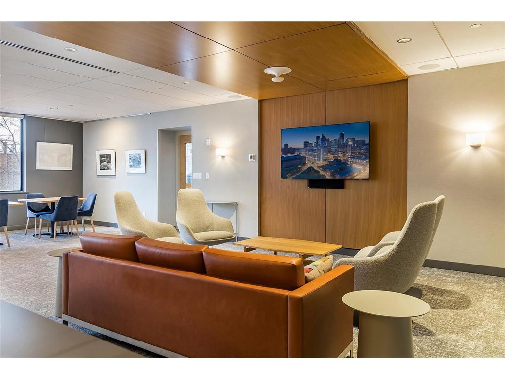 1225 Lasalle Avenue #501 Minneapolis MN 55403 7008958 image4
