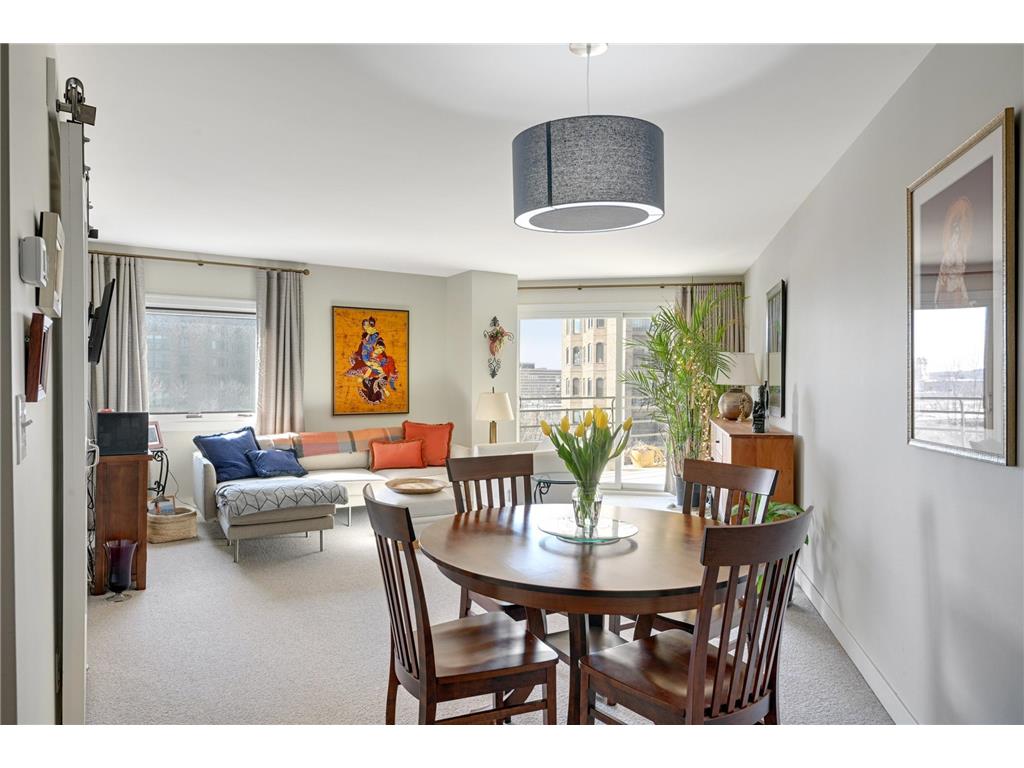 1225 Lasalle Avenue #902 Minneapolis MN 55403 6736421 image1