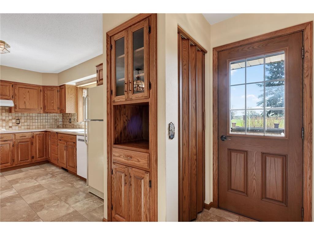 1225 S Tower Road Fergus Falls MN 56537 7072026 image11