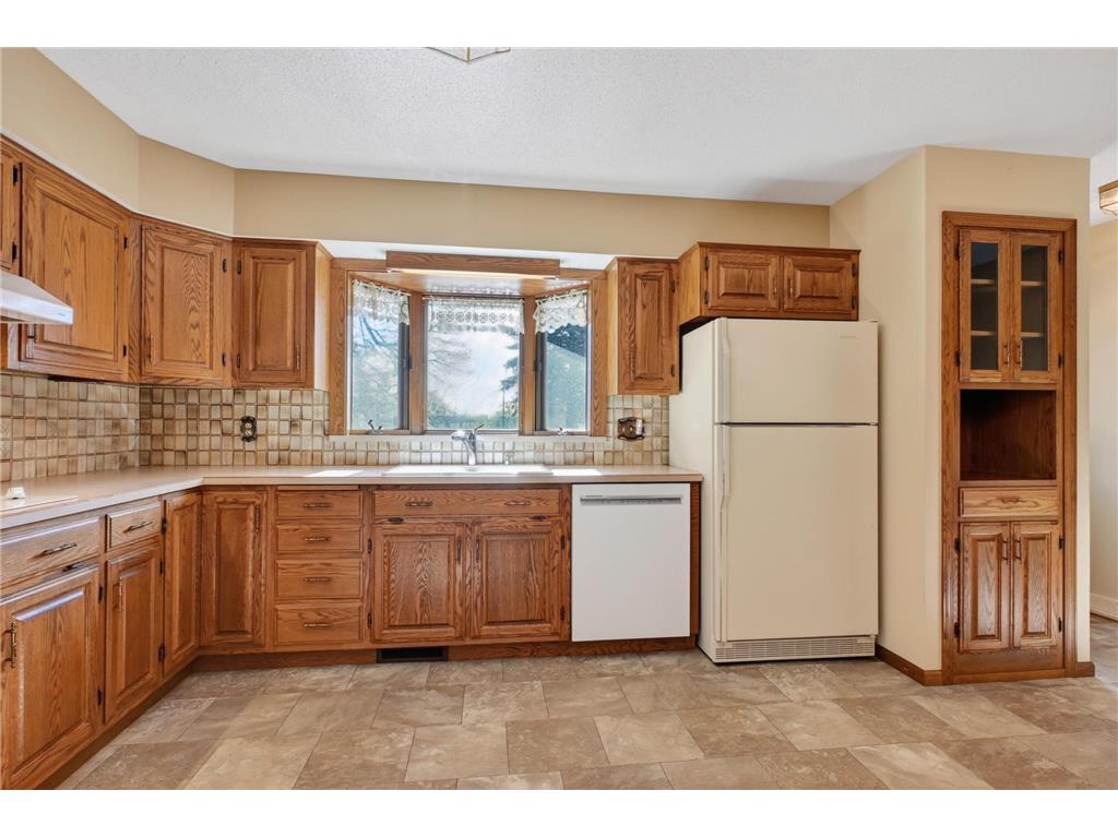 1225 S Tower Road Fergus Falls MN 56537 7072026 image9