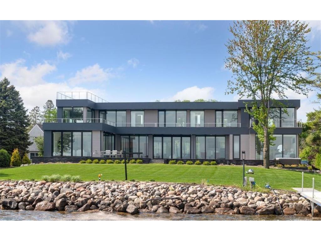 1225 Shoreline Drive Orono MN 55391 - Lake Minnetonka 7043520 image1
