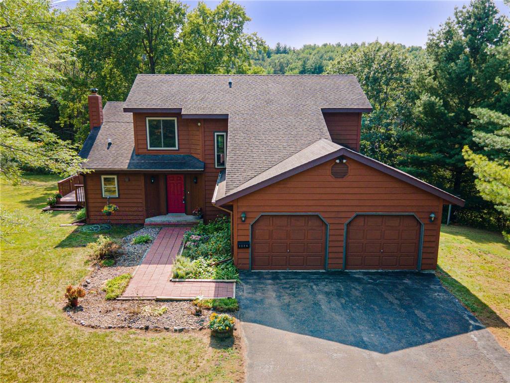 1226 Rolling Hills Trail, Saint Joseph Twp, WI, 54016 MLS 7329547