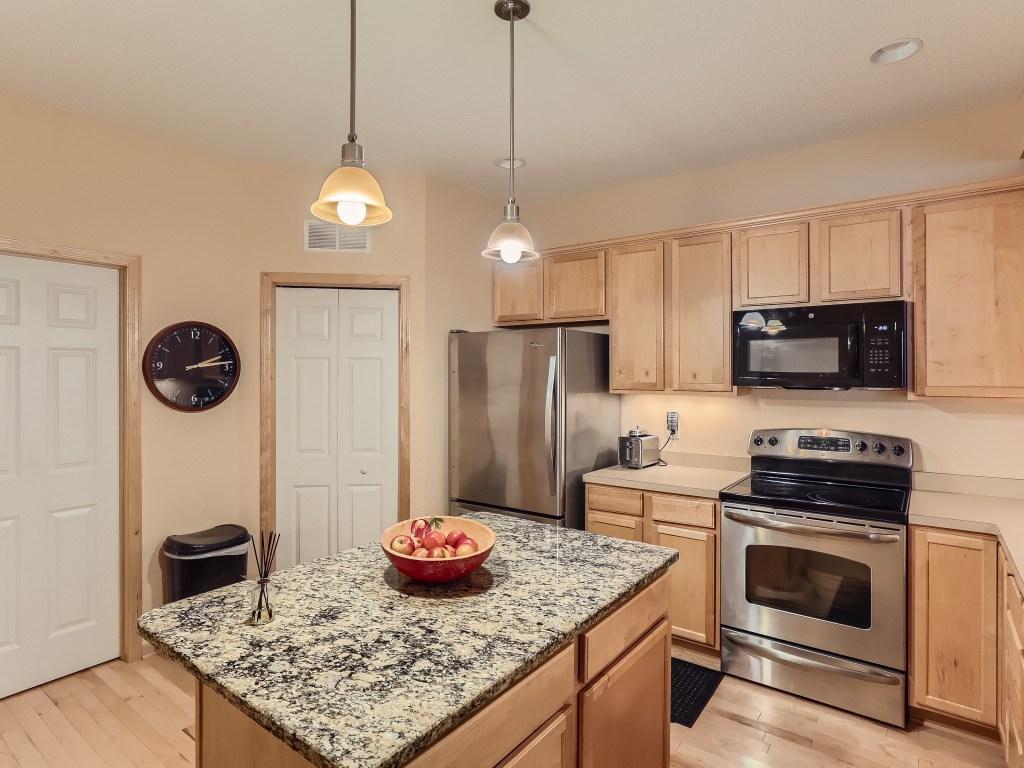 12265 Urbank Street NE #G Blaine MN 55449 6508881 image1