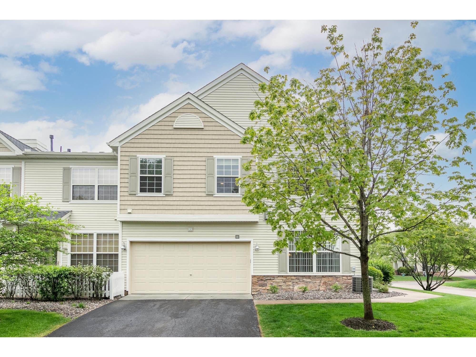 12265 Urbank Street NE H, Blaine, MN 55449 MLS 5760651 Edina Realty