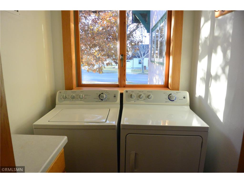 1227 11th Street E Glencoe MN 55336 6815890 image16