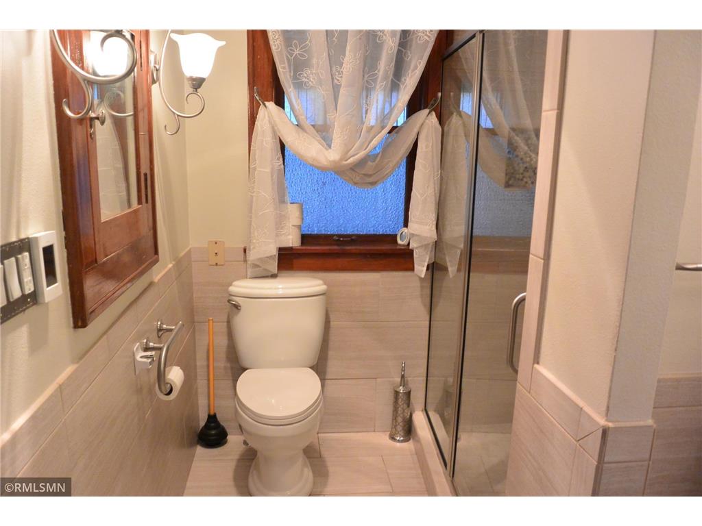 1227 11th Street E Glencoe MN 55336 6815890 image24