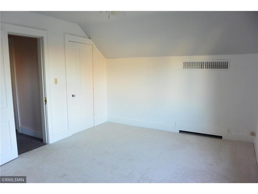 1227 11th Street E Glencoe MN 55336 6815890 image27