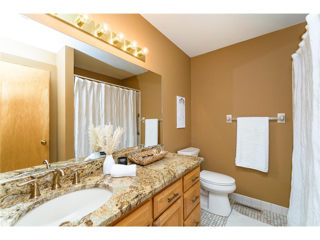 1227 19th Avenue NE Rochester MN 55906 6808611 image25