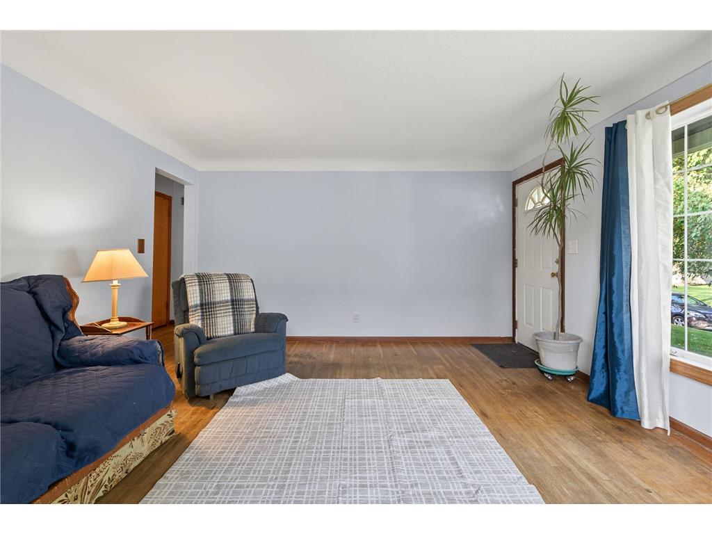 1227 5th Street Saint Paul Park MN 55071 6752532 image5