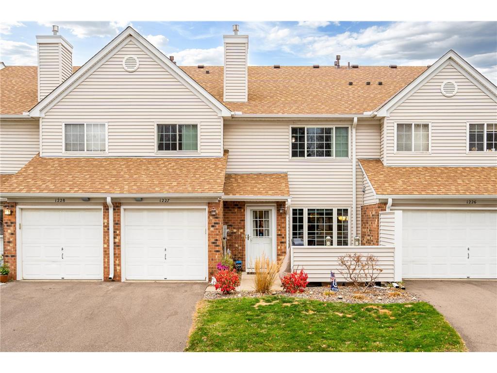 1227 Bay Cove #36 White Bear Lake MN 55110 6336590 image1