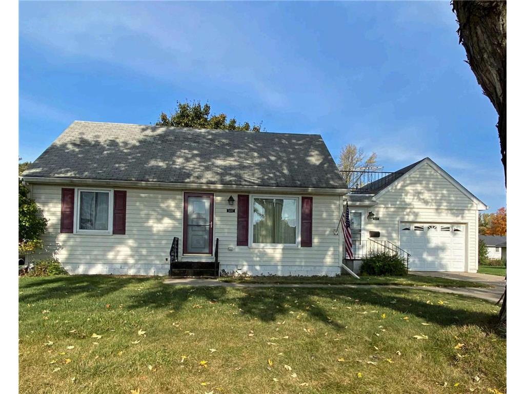 1227 Parallel Street Chaska MN 55318 6807116 image1