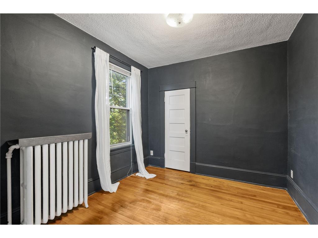 1227 Thomas Avenue Saint Paul MN 55104 7071591 image23