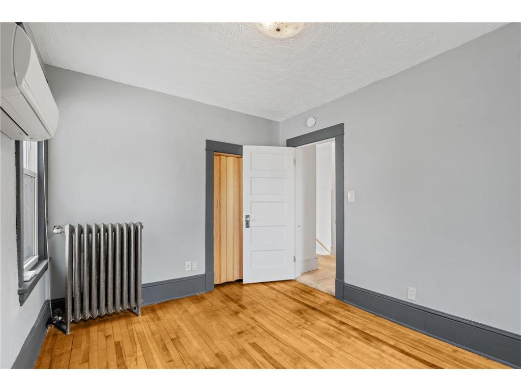 1227 Thomas Avenue Saint Paul MN 55104 7071591 image25