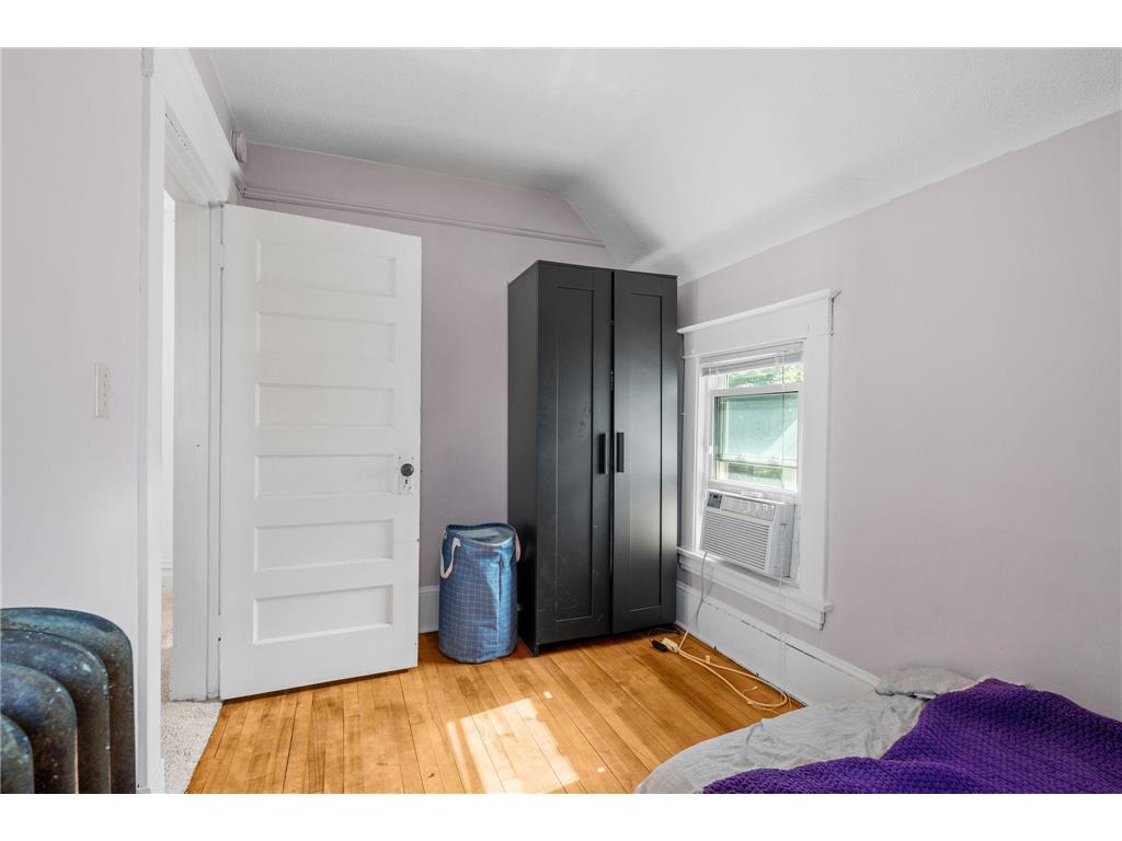 1227 Thomas Avenue Saint Paul MN 55104 7071591 image28