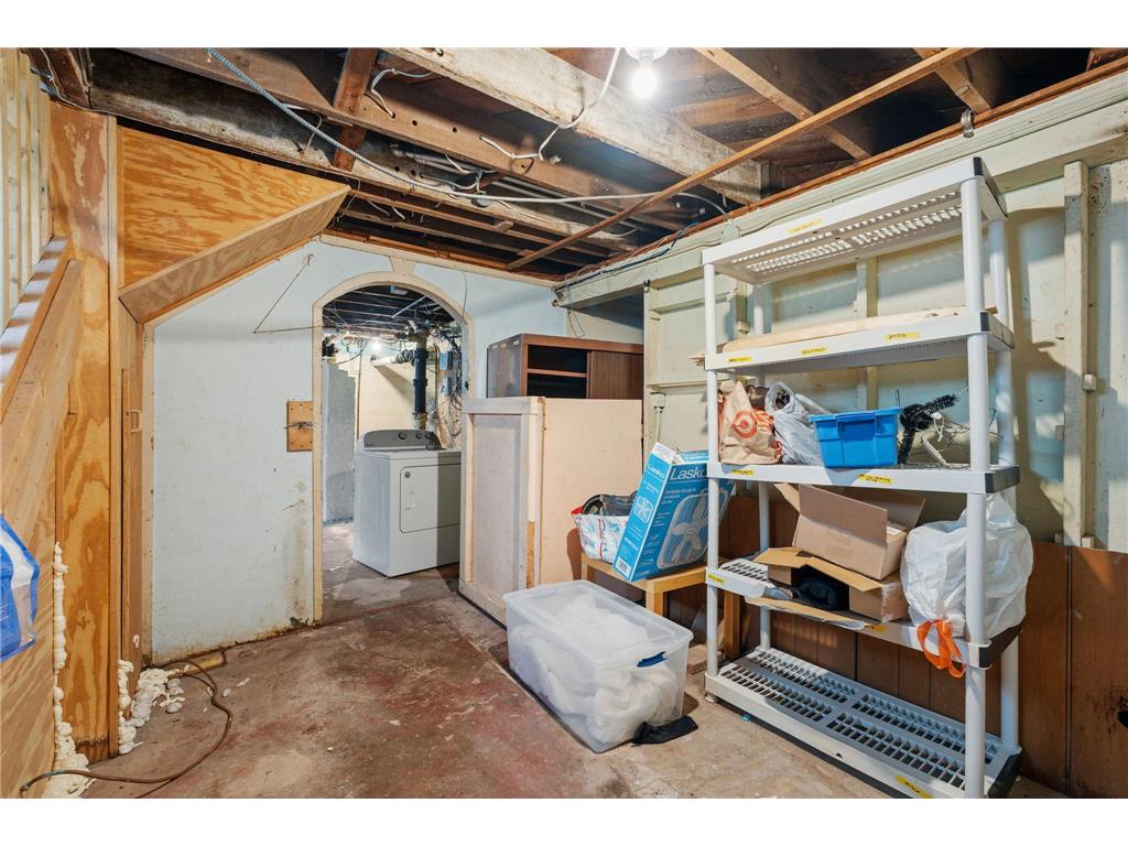 1227 Thomas Avenue Saint Paul MN 55104 7071591 image31