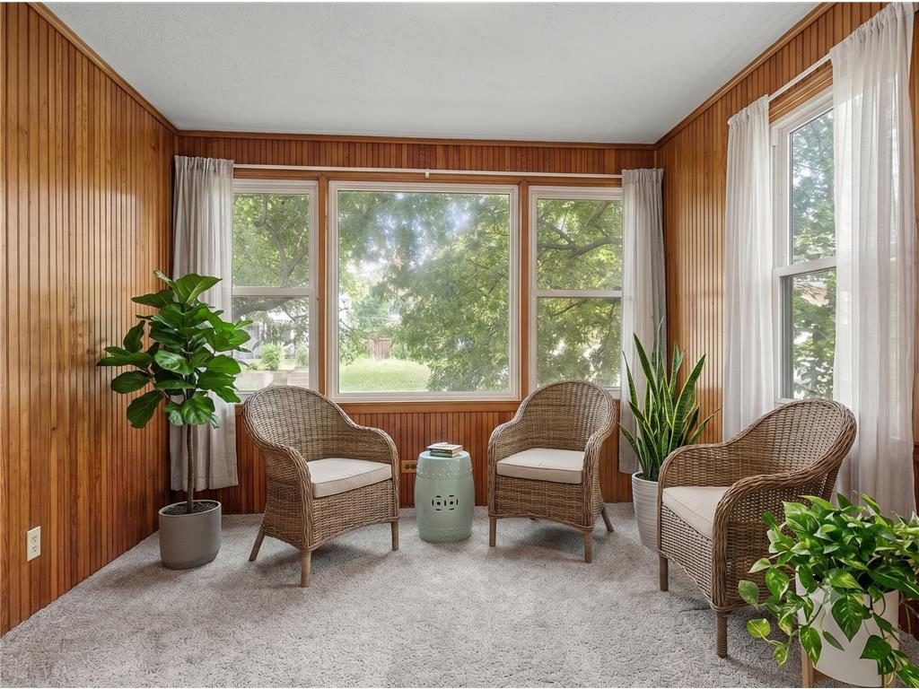 1227 Thomas Avenue Saint Paul MN 55104 7071591 image4
