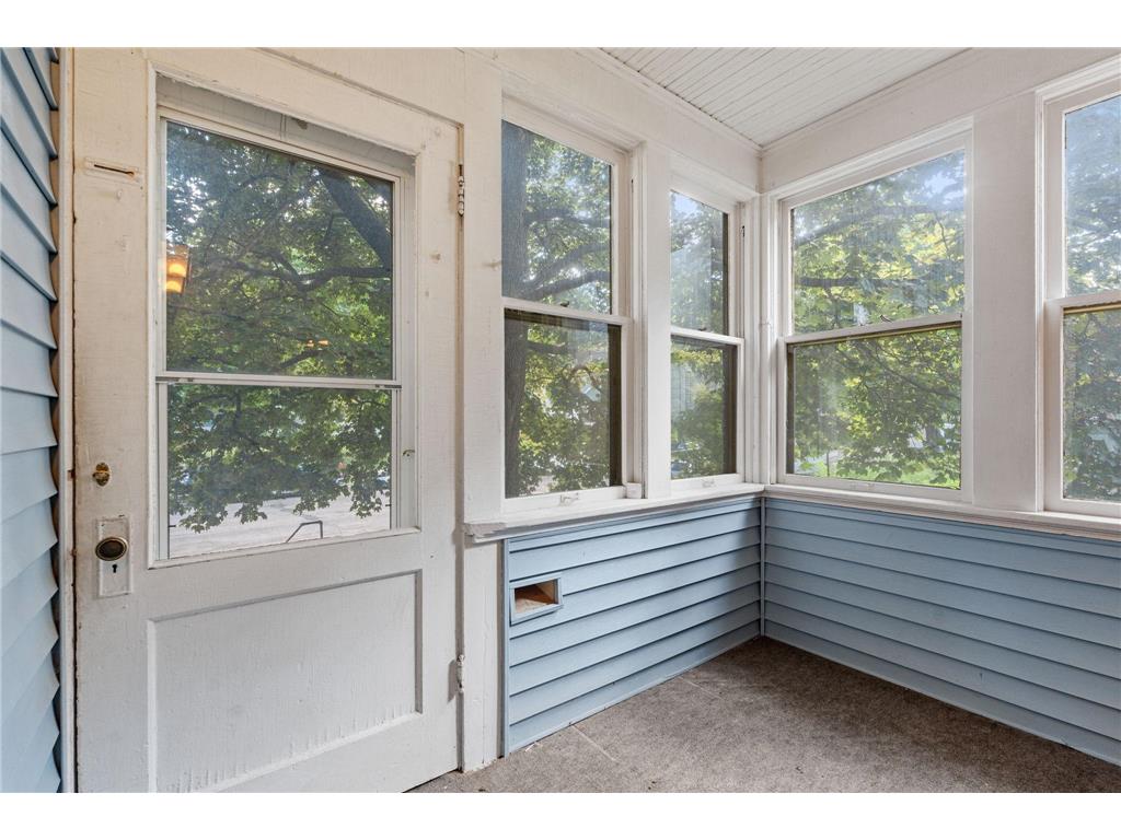 1227 Thomas Avenue Saint Paul MN 55104 7071591 image40