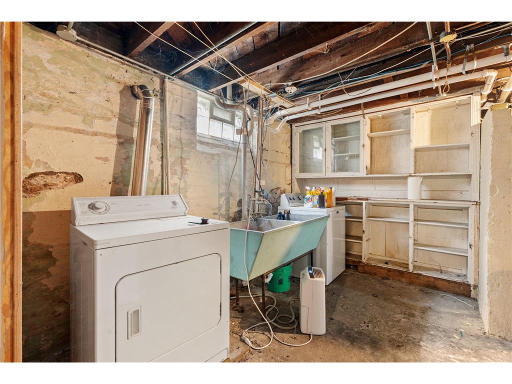 1227 Thomas Avenue Saint Paul MN 55104 7071591 image42