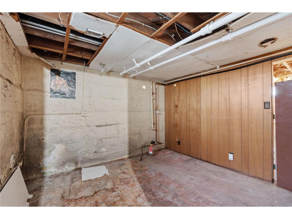 1227 Thomas Avenue Saint Paul MN 55104 7071591 image44