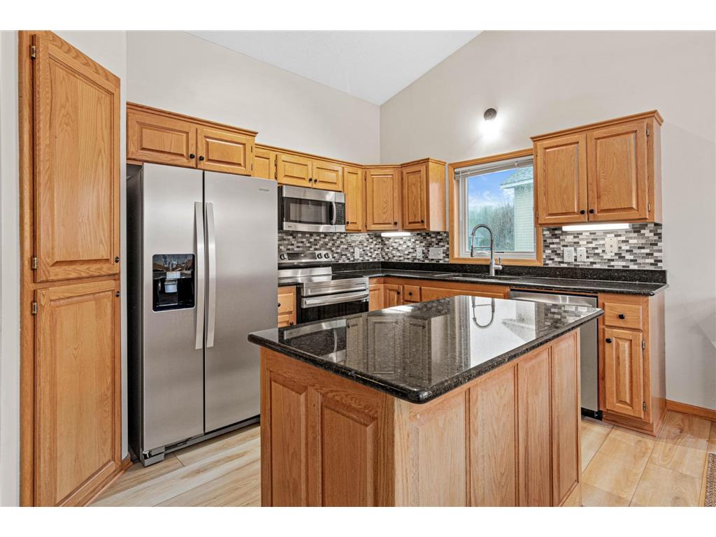 12270 194th Avenue NW Elk River MN 55330 7061561 image3