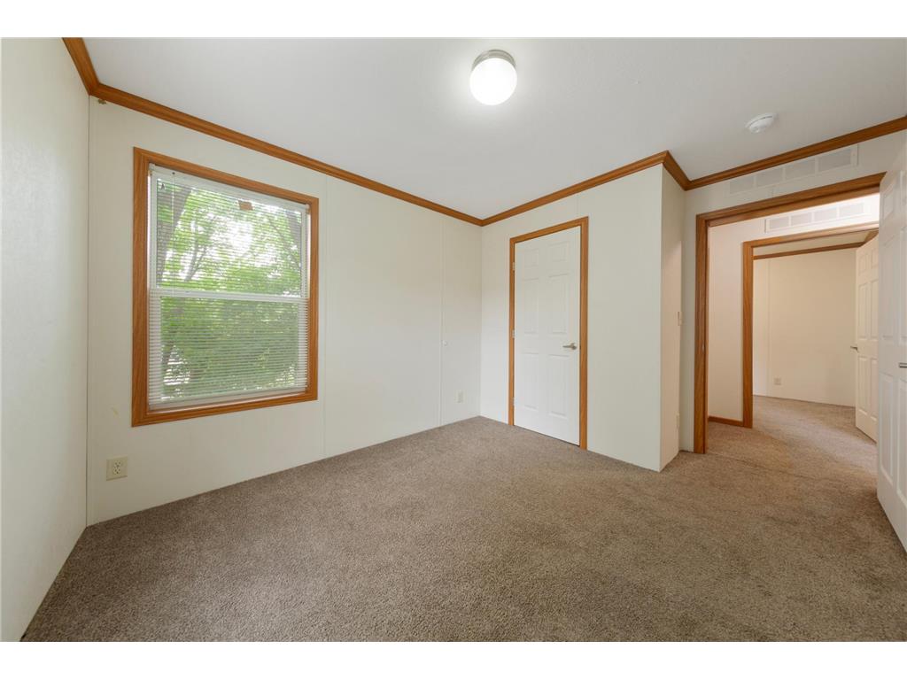 12270 Geneva Way Apple Valley MN 55124 7079260 image26