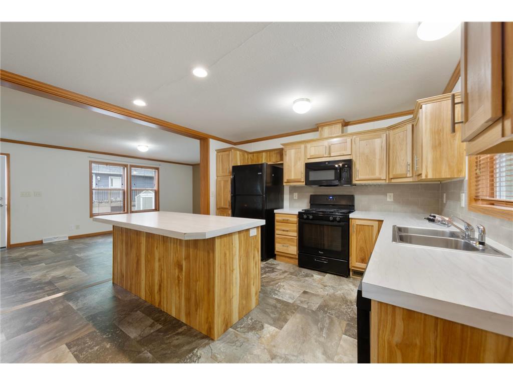12270 Geneva Way Apple Valley MN 55124 7079260 image8